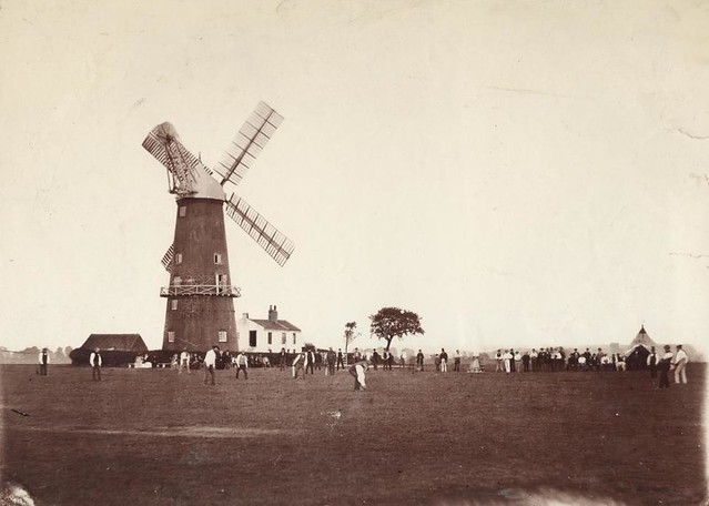 Cricket match on Beverley Westwood pre-1868 (archive ref PH-4-7)
