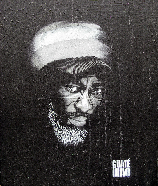 Stencil by Guaté Mao [Paris 2e]