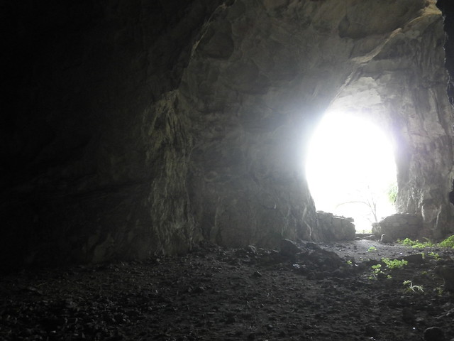 Guizhou China cave 平坝梯子洞2号洞口