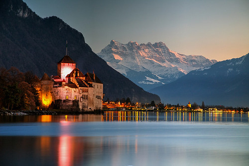 winter lake alps castle schweiz switzerland suisse suiza dusk lac bluehour chillon chateau svizzera leman montreux vaud waadt