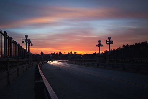 california bridge light sunset colors clouds flash historic pasadena suicidebridge coloradobridge