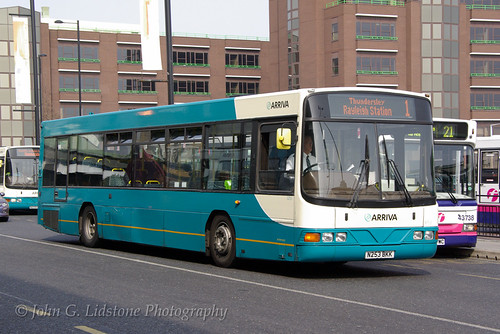 Arriva Southend Scania L113CRL / Wright Axcess Ultralow 3253, N253 BKK on route 1 | by EastBeach68