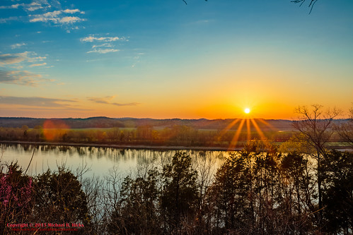 sunset usa nature landscape geotagged outdoors photography spring unitedstates hiking tennessee linden hdr tennesseestateparks tennesseriver geo:country=unitedstates camera:make=canon exif:make=canon shelter2 mousetaillandingstatepark geo:state=tennessee exif:focallength=18mm tamronaf1750mmf28spxrdiiivc exif:lens=1750mm exif:aperture=ƒ20 mousetailhistorical exif:isospeed=100 camera:model=canoneos7dmarkii exif:model=canoneos7dmarkii canoneso7dmkii geo:location=mousetailhistorical geo:city=linden geo:lon=88014166666667 geo:lat=35676666666667 geo:lat=3567663833 geo:lat=3567669333 geo:lon=8801423167 geo:lon=8801429000