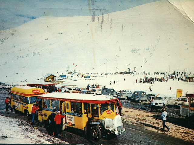 Postcard Renault TN de la RATP Les 2 Alpes (38 Isère) Années 70b