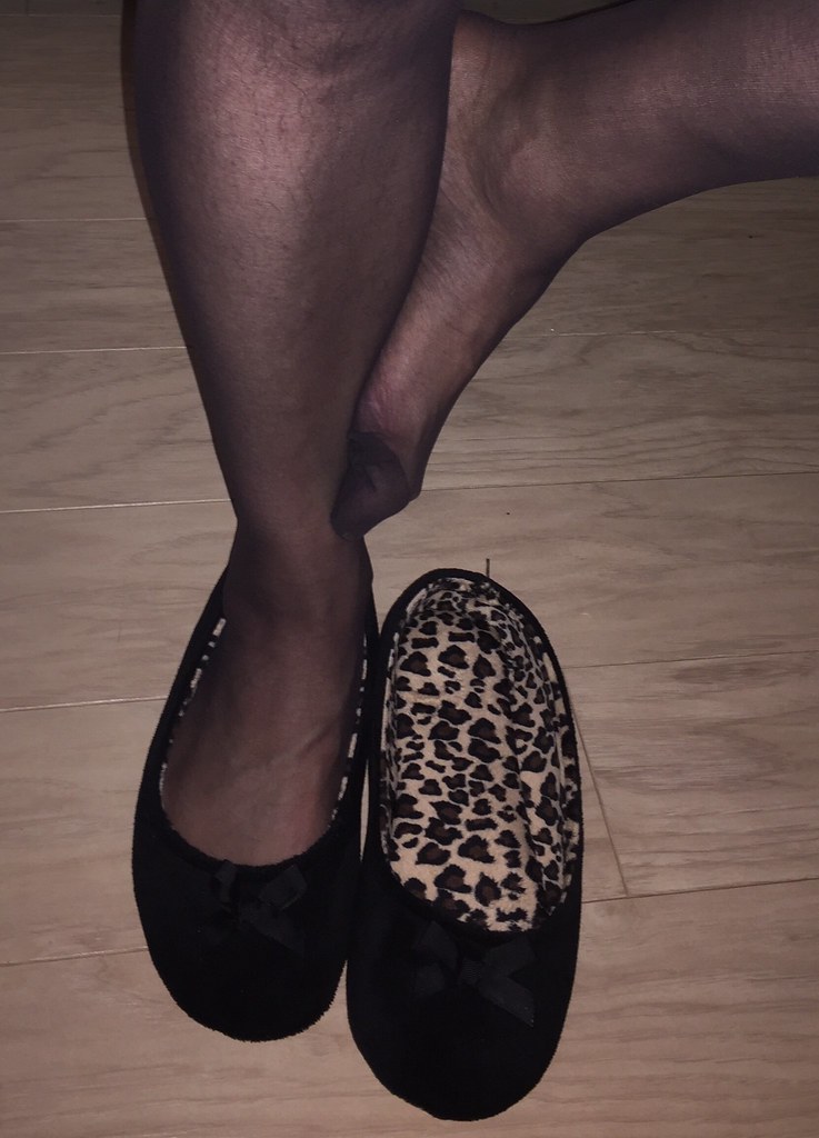 New slippers | slippazzthing | Flickr