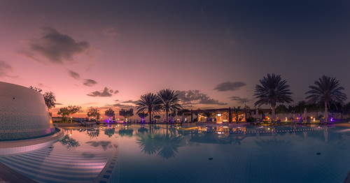 sunset mercure pool alain abudhabi unitedarabemirates ae uae ngc panorama panoramic reflection water hotel hdr
