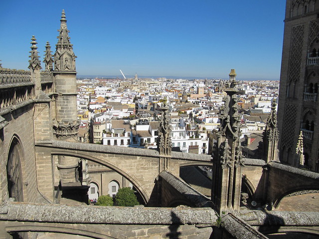 Vista de Sevilla desde las cubiertas de la Catedral. Sevilla, Andalucía (España).
