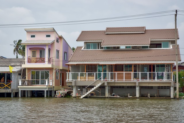 New houses built on Koh Kret, an island in the Chao Phraya river, near Bangkok, Thailand