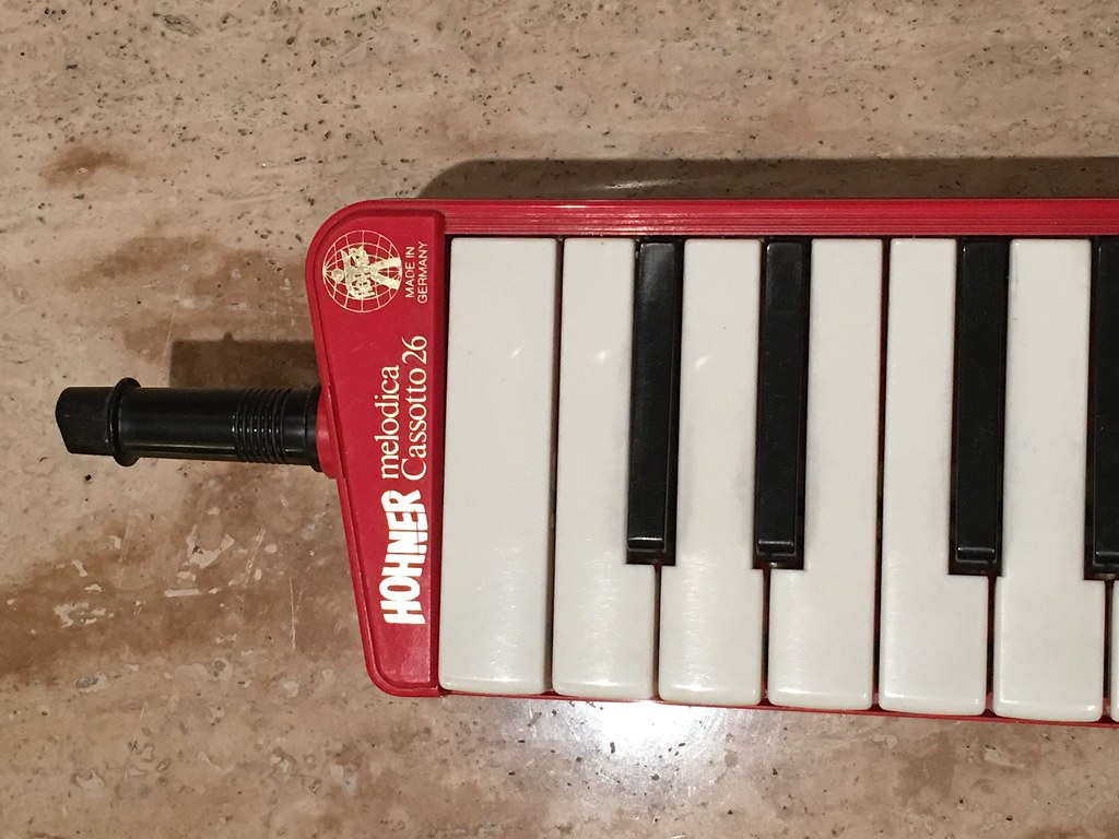 My "new" vintage Hohner Cassette melodica