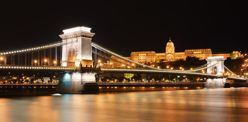 The Széchenyi Chain Bridge (Széchenyi lánchíd), Budapest