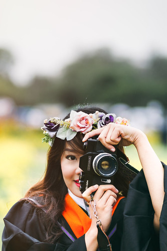 Snappy Lady | by Manny_Sawasdee