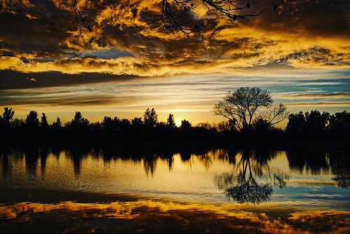 california winter sunset sky reflection water beauty clouds landscape photography landscapes outdoor dusk sunsets serene landscapephotography canonphotography
