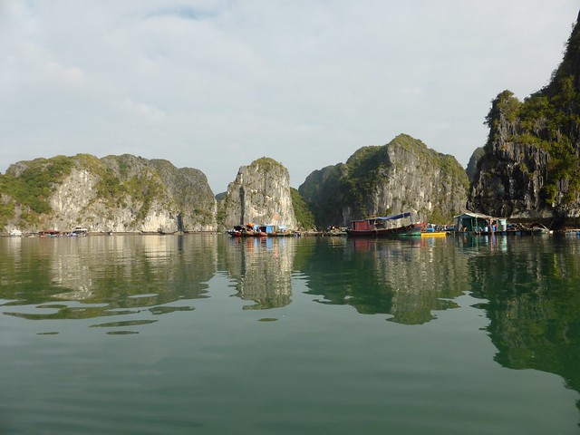 Lan Ha Bay (Cat Ba Island, Vietnam 2015)