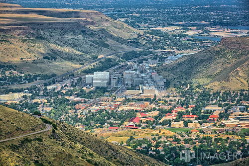 road cliff mountains landscape rockies golden colorado cityhall denver telephoto brewery overlook lookoutmountain coors