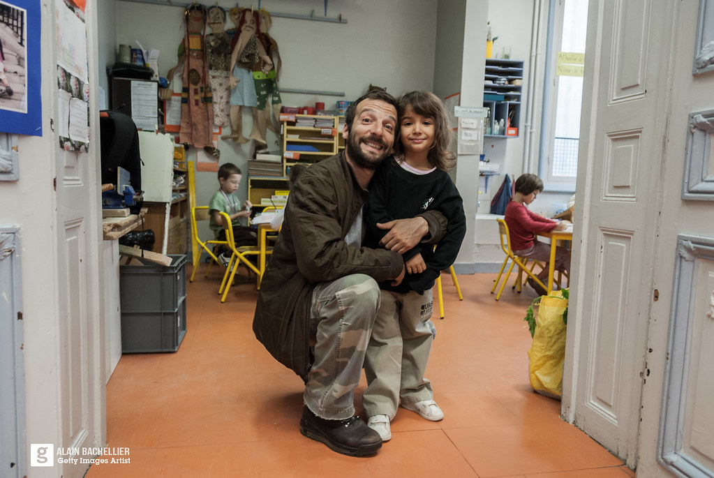 Mathieu Kassovitz et sa fille Carmen à l'école Decroly. 2…