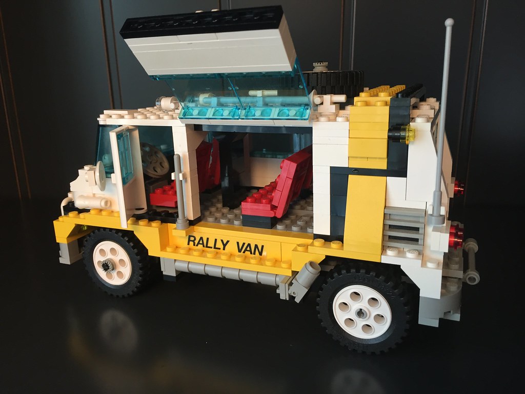 lego custom rally van