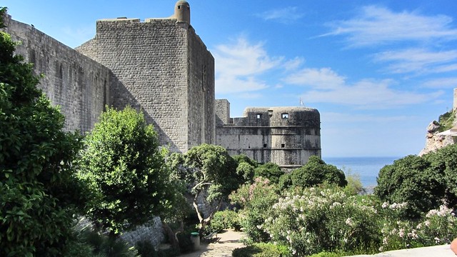 Dubrovnik - Bastioni sul mare - Ramparts on the sea