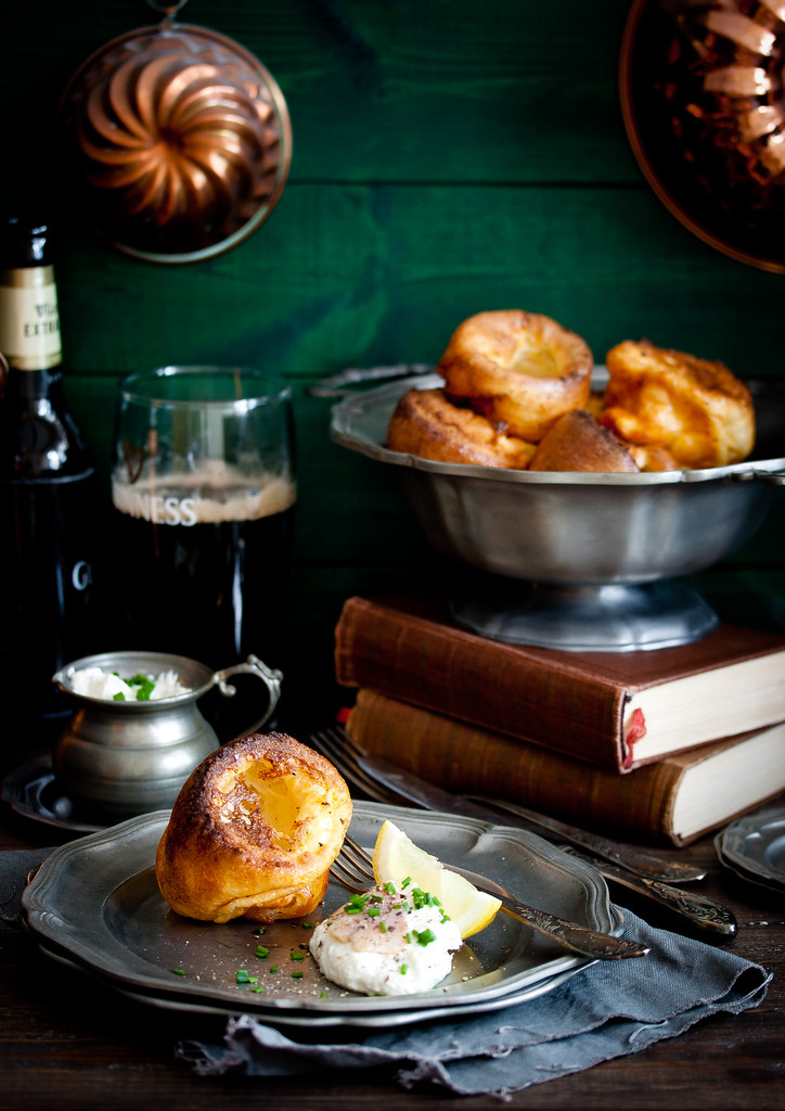 Yorkshire-Puddings mit Räucherforellen-Meerrettich-Creme | Flickr