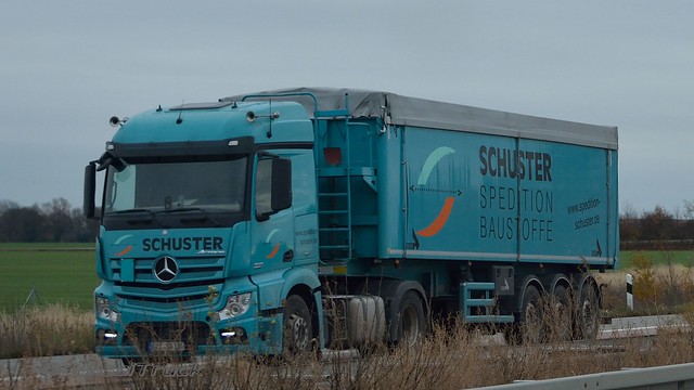 D - Schuster MB New Actros Streamspace