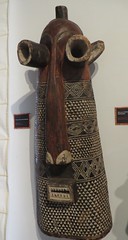 Masque Giphogo, ethnie Pandé de l'Est, RD Congo, musée de Santa Cruz, Tolède, Castille-La Manche, Espagne.