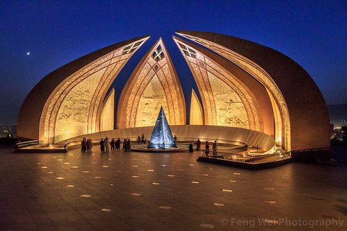 travel pakistan light monument horizontal architecture night outdoors asia landmark pk islamabad colorimage islamicculture indiansubcontinent pakistanmonument islamabadcapitalterritory