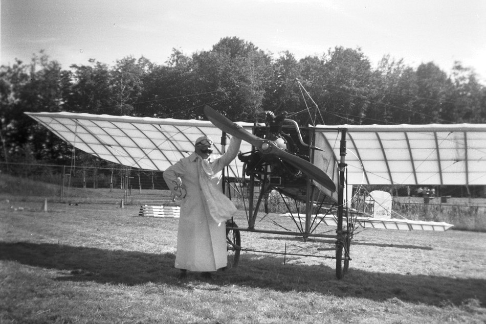Monsieur Bleriot with his plane, photo taken with 1930's camera