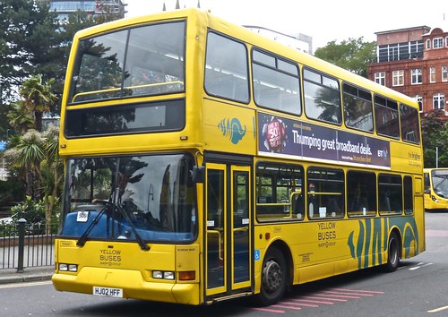 HJ02 HFF ‘Scene’ in Bournemouth, ‘Yellow Buses’. A Volvo B… Flickr
