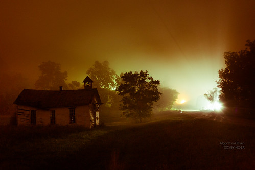 ohio usa tree church fog night rural us unitedstates eerie schoolhouse lewisville splittone sycamorevalley