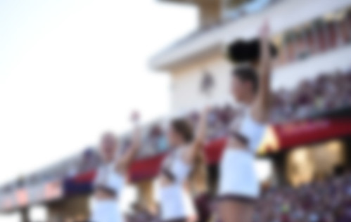 cheerleaders-in-air-blur