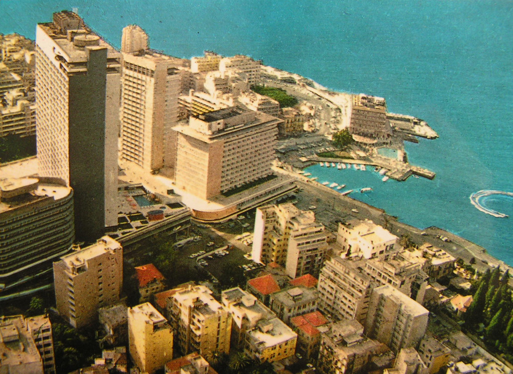 Телефона бейрут. Бейрут казино du Liban. Бейрут со стороны здания.