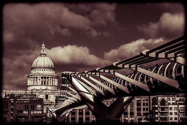 St Paul's along the Millennium bridge. (Split tone)
