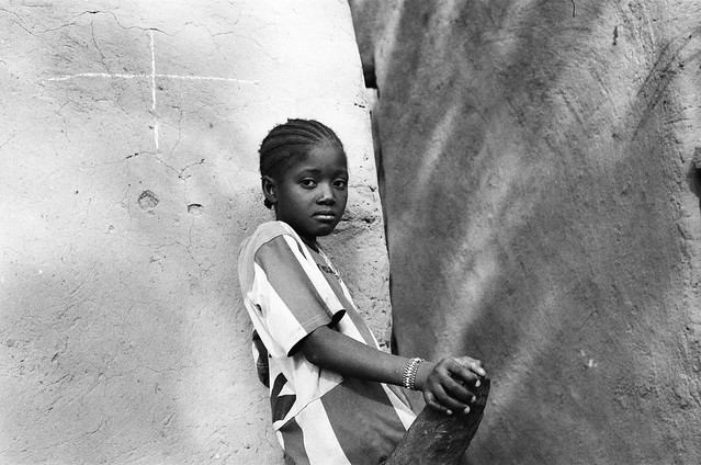 Girl in Endé, Pays de Dogon, Mali