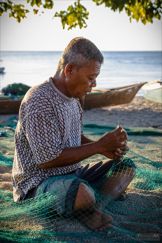 sunset sea people man flores beach indonesia fisherman indonesie maumere catchoftheday
