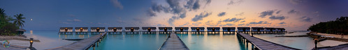 ocean longexposure panorama moon holiday colour beach sunrise canon landscape dawn coast lowlight long colours palmtree boardwalk maldives reethibeachresort 2470mm baaatoll watervilla 5dmkiii 2470mmf28lii