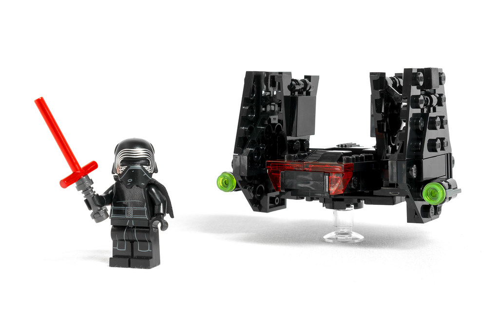 Lego Star Wars 75264 Kylo Ren`s Shuttle Microfighter 