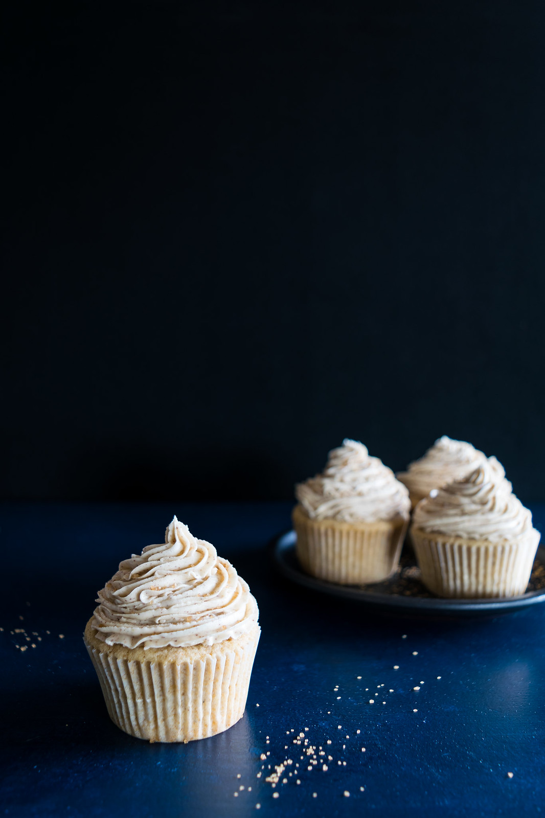 chai cupcakes with brown butter chai frosting