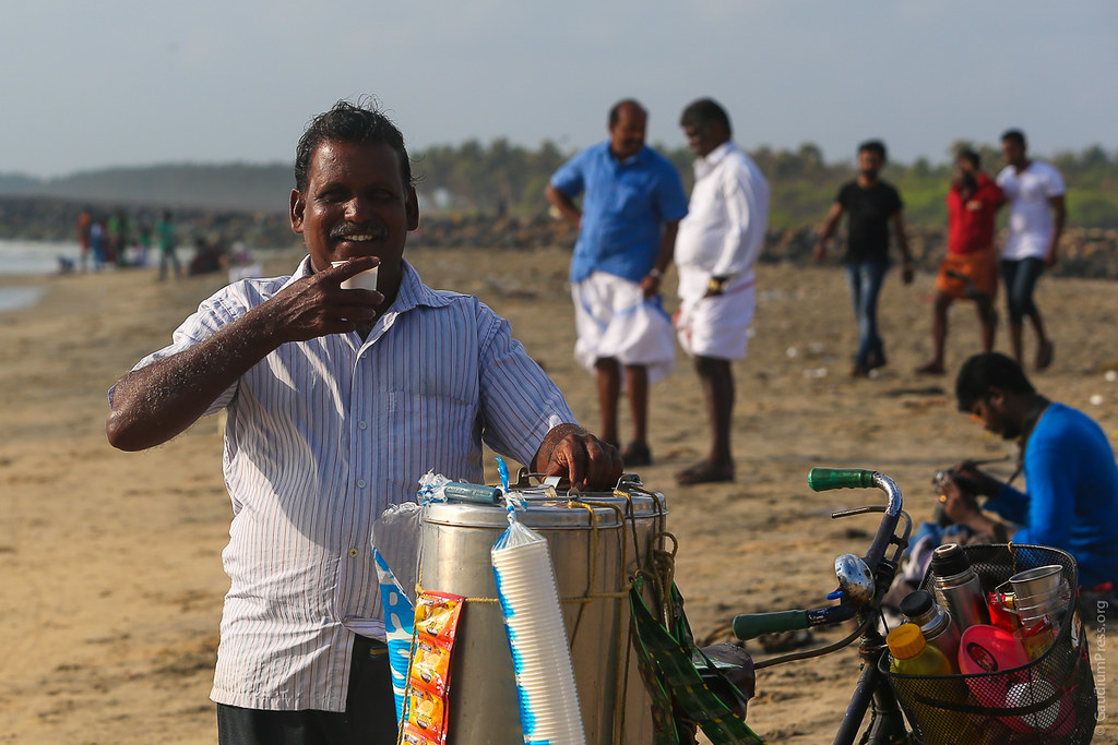 96854_20160227_GK.jpg, Gulf of Bengal, India: a man sells c…