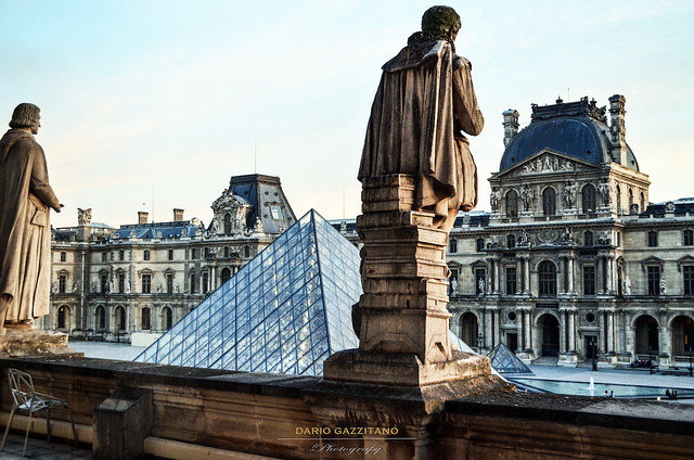 Love Paris, Musèe du Louvre.