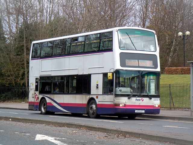 First Glasgow 33016 LK51UYT on 60A
