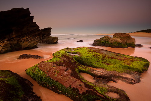 ocean seascape sunrise rocks australia redhead d750 newsouthwales aus watermovement nikon1635mmf4 nikond750