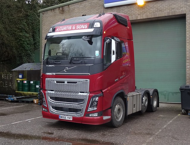 WX65YHY Volvo FH