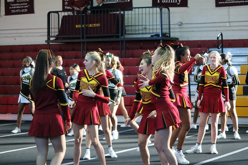 Bishop Ireton Cheerleading | by romaineLechuga
