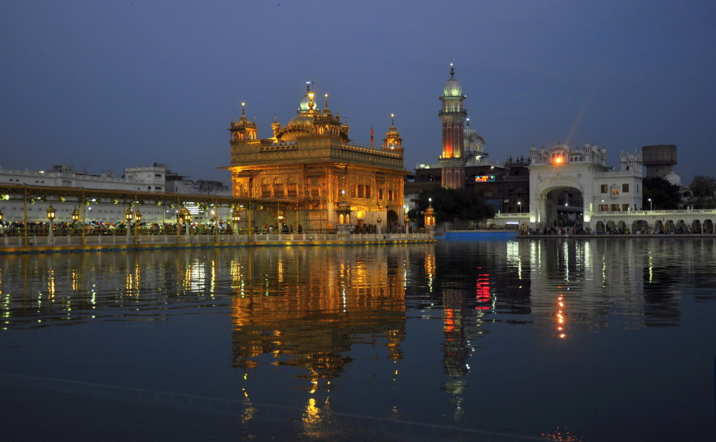 Golden Temple,Amritsar | Taken without a stand just after su… | Flickr