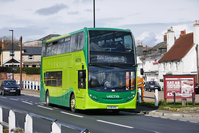 Southern Vectis 1613 (HJ16HSC)