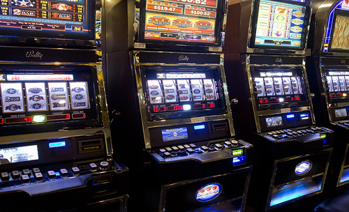 Slot machines gambling gaming casino | Slot machines gamblin\u2026 | Flickr