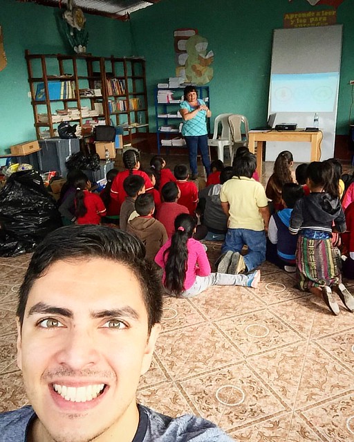 Arrancamos con las capacitaciones ambientales con más chicos y chicas de Cunén, Quiché! #Haztuparte #Agexport #EducaciónAmbiental #Guatemala #paralelo17N #Reciclemos
