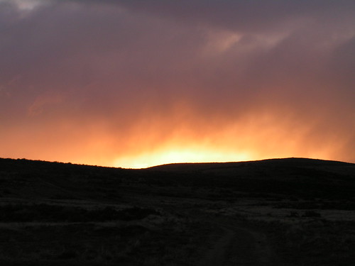 sunset clouds warmth hills myspot diamondclassphotographer flickrdiamond