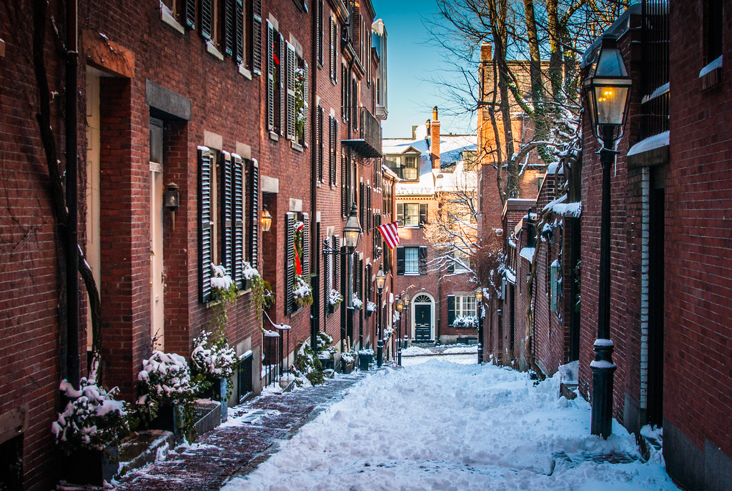 Acorn Street, Beacon Hill | Boston morning after a snow. Jan… | Flickr