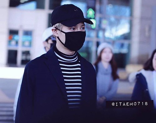 베이비 😍😍😄 . 160215 Taeby at Incheon Airport from Japan . . #SHINee #샤이니 #Taemin #태민 #LeeTaemin #이태민 #Taem #탬 #MaknaeTaemin #DancingMachine #SHINeeWORLD #샤이니월드 #SHAWOL #샤월 #OnKeyShipper 👶🍀 . Pict cr: #ITAEM07 | by cbiebzgirl@ymail.com