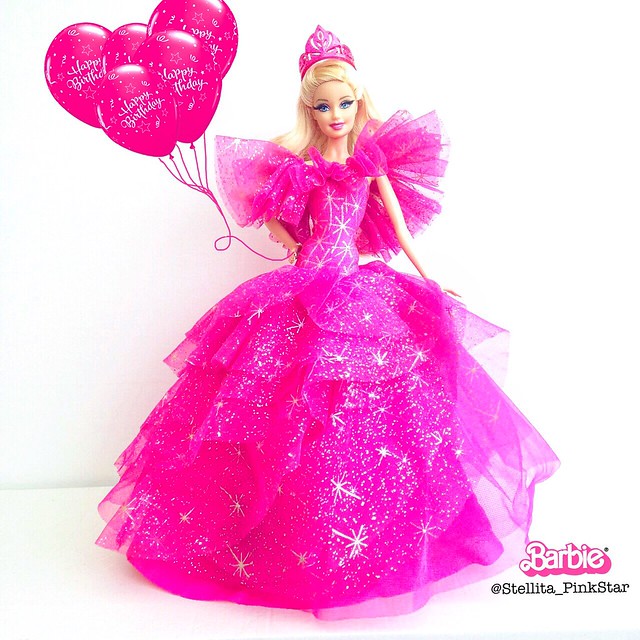 happy bithday Barbie original dress from 1990 barbie holiday